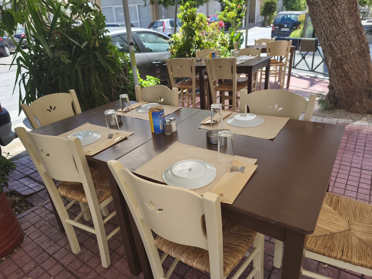 Bousoulas Tavern